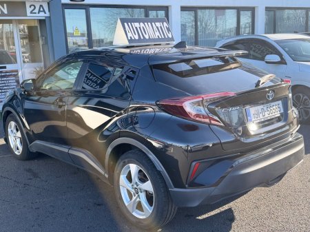 2019 Toyota C-HR - thumbnail 6