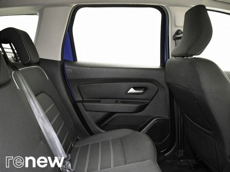 2021 Dacia Duster Prestige Blue dCi 115 6 Dfull €19,900 thumbnail