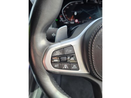 2021 BMW 8 Series - thumbnail 8