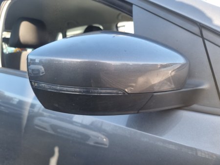 2012 Volkswagen Polo - thumbnail 11