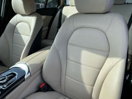 2020 Mercedes-Benz C Class - thumbnail 17