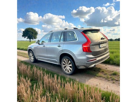 2016 Volvo XC90 2.0 D5 225PS AWD MOMENTUM GEARTRONIC €24,888