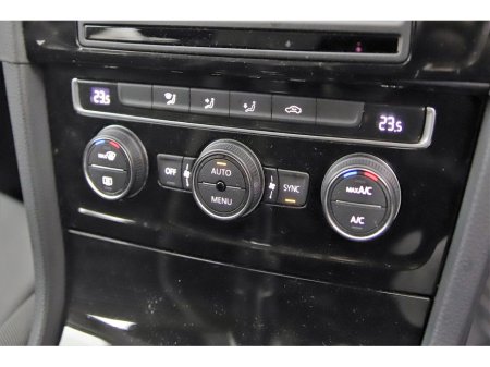 2017 Volkswagen Golf 1.4 TSI DSG HIGHLINE 125BHP *ALCANTARA SEATS*17" UPGRADED ALLOYS* €16,890 thumbnail