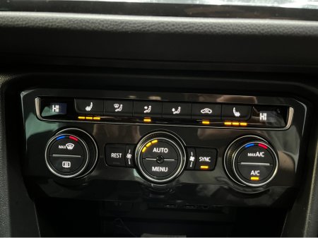 2019 Volkswagen Tiguan €25950 2019 VOLKSWAGEN TIGUAN TDI 4MOTION HIGH LINE 2.0 AUTOMATIC / CRUISE CONTROL / 360° PARKING CAMERA / FRONT & REAR HEATED SEATS / PADDLE SHIFTER €25,950 thumbnail