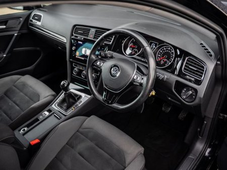 2019 Volkswagen Golf - thumbnail 5