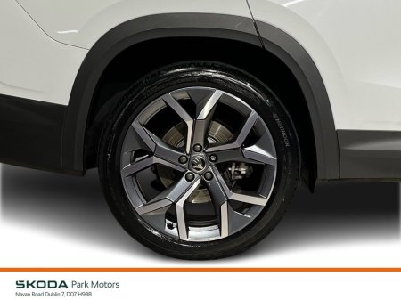 2025 Skoda Kodiaq Selection DSG 2.0TDI 150BHP - UPGRADED 20 INCH ALLOYS - Reversing Camera - Heated Seats - Climate Control - Keyless Start - Cruise Control - Apple CarPlay/Android Auto €53,950 thumbnail