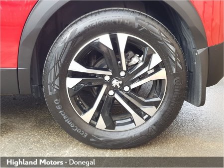 2022 Peugeot 2008 - thumbnail 10