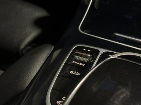 2016 Mercedes-Benz C Class - thumbnail 23