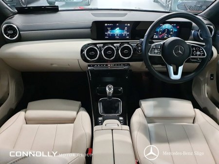 2021 Mercedes-Benz CLA Class - thumbnail 4