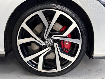 2017 Volkswagen Golf GTI PERFORMANCE**ALCANTARA PERFORMANCE SEATS**19"CLUBSPORT ALLOYS**TOUCH SCREEN INFOTAINMENT**REVERSE CAMERA**APPLE CARPLAY**KEYLESS START**ELECTRIC HANDBRAKE**DIGITAL DASH**FINANCE AVAILABLE** €24,995 thumbnail