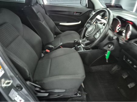 2022 Suzuki Swift - thumbnail 14