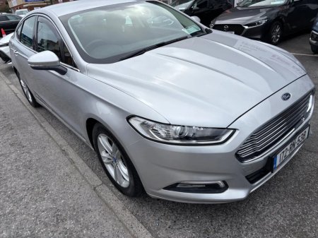 2017 Ford Mondeo - thumbnail 10