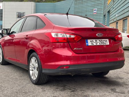 2012 Ford Focus - thumbnail 16