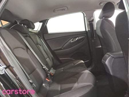 2019 Hyundai i30 - thumbnail 13