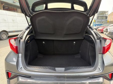 2019 Toyota C-HR - thumbnail 10