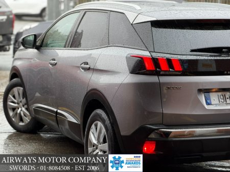 2019 Peugeot 3008 - thumbnail 18