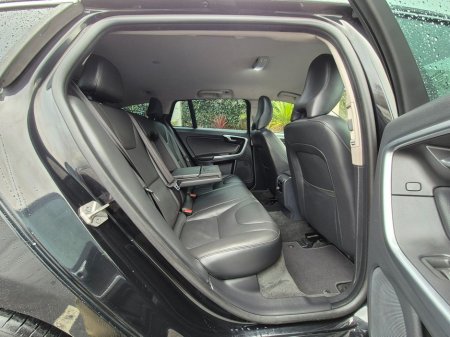 2015 Volvo V60 1.6 PETROL AUTO / LUX SPEC / LOW MILEAGE / TAX €400 (152 REG ) €12,950 thumbnail