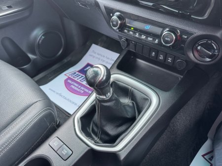 2018 Toyota Hilux - thumbnail 20