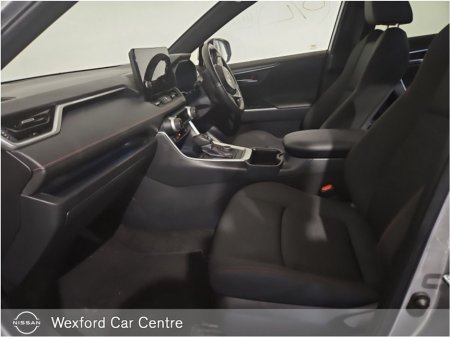 2024 Toyota Rav4 Design PHEV €46,495 thumbnail