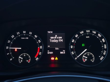 2022 Skoda Octavia - thumbnail 37