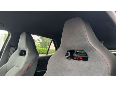 2025 Volkswagen ID.3 GTX PERFORMANCE PLUS 77KWH *FULLY ELECTRIC, PARK ASSIST, REAR VIEW CAMERA* €39,995