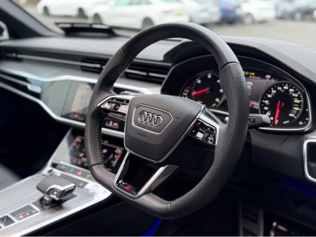 2020 Audi A6 2.0 TDI BLACK EDITION 204PS SUNROOF €37,950 thumbnail