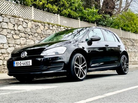 2015 Volkswagen Golf - thumbnail 2