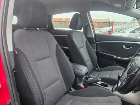 2015 Hyundai i30 - thumbnail 6