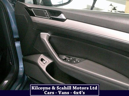 2017 Volkswagen Passat HIGHLINE BE 1.6 TDI MANUAL 6SPEED FWD 120HP thumbnail