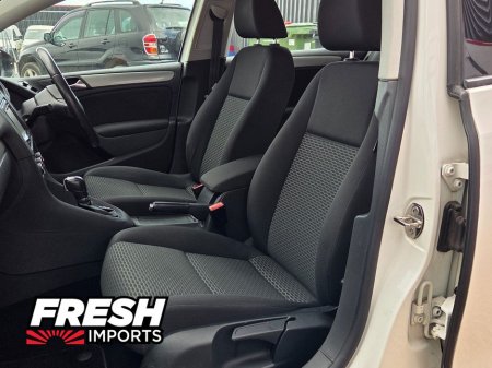 2013 Volkswagen Golf - thumbnail 10