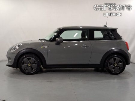 2020 MINI Hatch Cooper Classic Auto €15,880 thumbnail