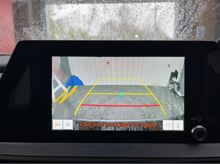 2025 Toyota Prius - thumbnail 19