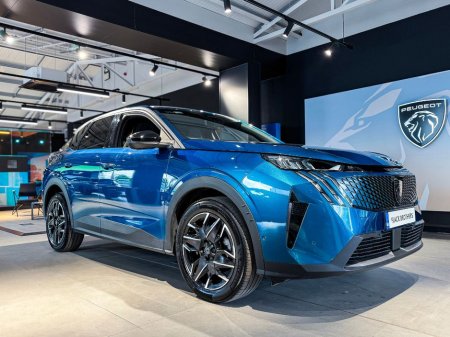 2024 Peugeot 3008 Allure 1 2 Mhev 136 EDCT6 €37,500