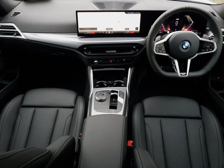 2026 BMW 3 Series - view 4