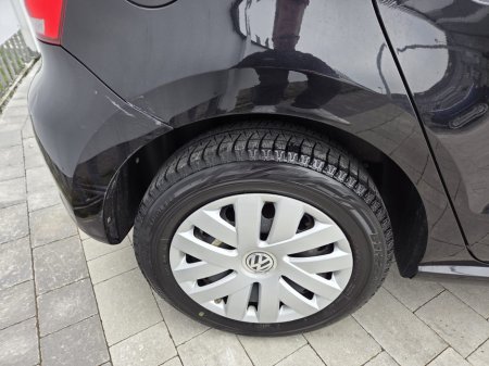 2012 Volkswagen Polo - thumbnail 18