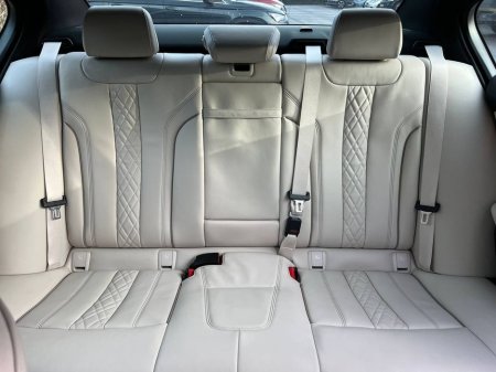 2021 BMW 5 Series 530e M-SPORT COMPETITION 2.0 // LCI MODEL * HUGE SPEC * // VERY LOW MILEAGE // NEW 20" ALLOYS €38,900 thumbnail