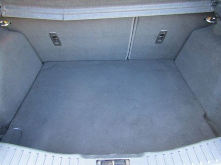 2017 Ford Focus - thumbnail 21