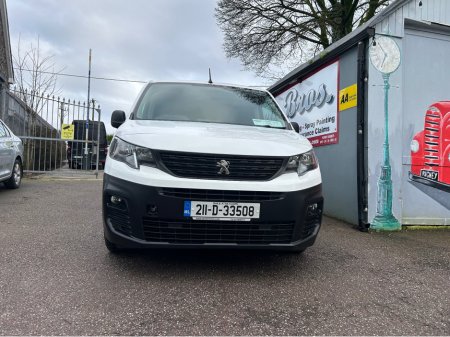 2021 Peugeot Partner PROFESSIONAL L1 5DR €10,900 thumbnail