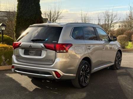 2018 Mitsubishi Outlander - thumbnail 7