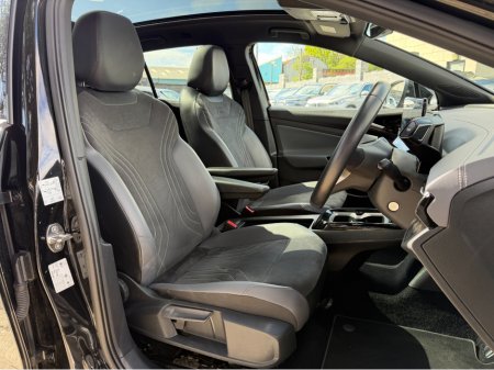 2023 Volkswagen ID.4 - thumbnail 8