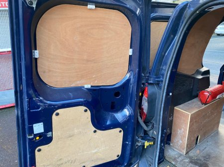 2016 Ford Transit Courier TREND 75PS 3DR VAN €4,750 thumbnail