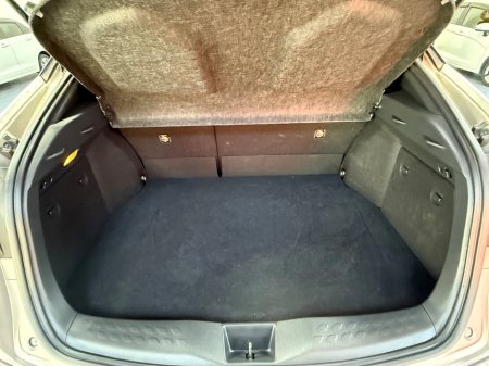 2017 Toyota C-HR - thumbnail 27