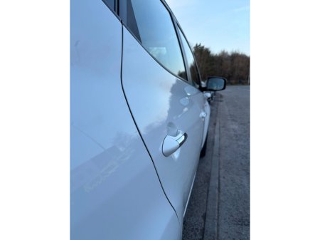 2020 Hyundai ix20 - thumbnail 12