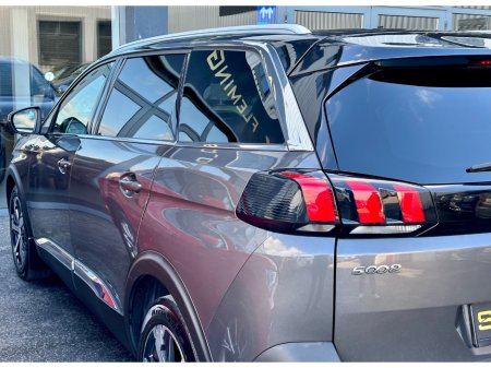 2019 Peugeot 5008 - thumbnail 24