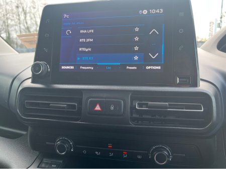 2021 Peugeot Rifter 1.2 Petrol Auto Wheelchair Accessible SWB €24,950 thumbnail