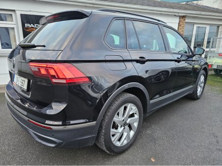 2021 Volkswagen Tiguan DEPOSIT TAKEN €28,950 thumbnail