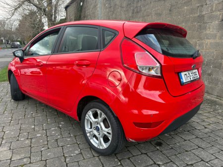 2017 Ford Fiesta - thumbnail 8