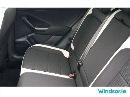 2018 Volkswagen T-Roc 1.5 TSI 150bhp Sport €19,995 thumbnail