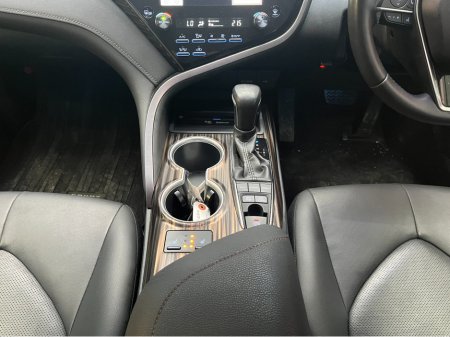 2020 Toyota Camry - thumbnail 20