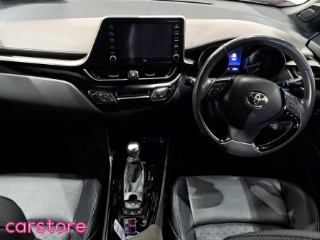 2020 Toyota C-HR 2.0 HYBRID LAUNCH EDITION €24,880 thumbnail